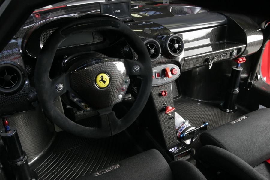  Ferrari FXX 2005 года  (фото 19 из 52)
